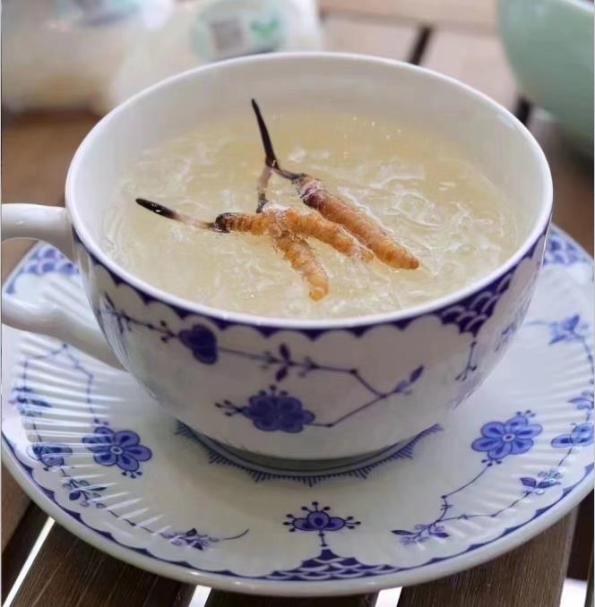 養(yǎng)生小竅門(mén)：冬蟲(chóng)夏草燉什么好喝？