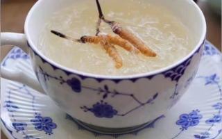 秋冬季，應(yīng)該如何吃冬蟲夏草！